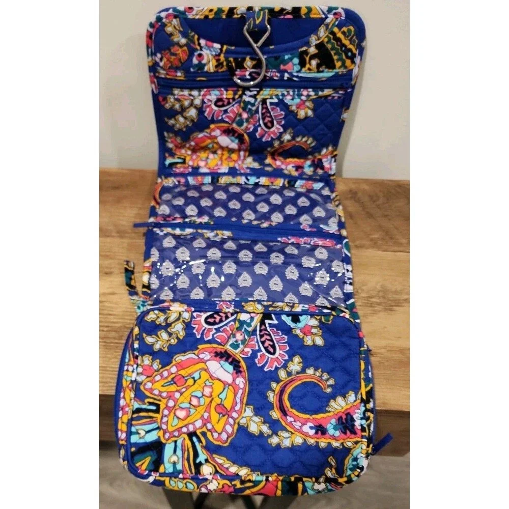 New VERA BRADLEY ROMANTIC PAISLEY ICONIC HANGING TRAVEL BEAUTIFUL ORGANIZER